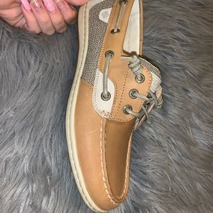 Sperrys worn once